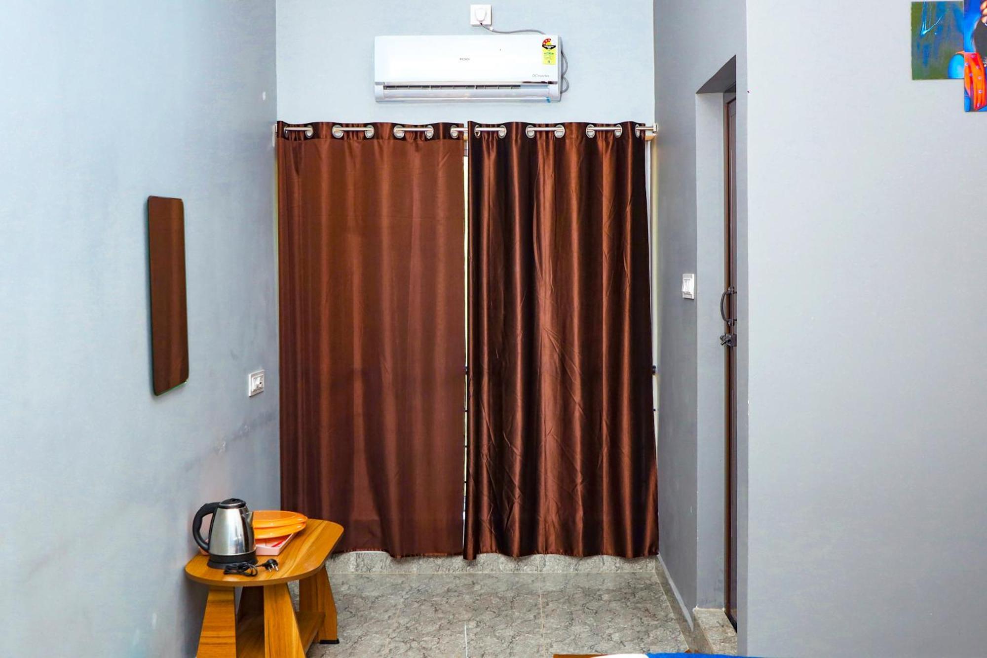 Bay Walk Residency Hotel ออโรวิลล์ ภายนอก รูปภาพ